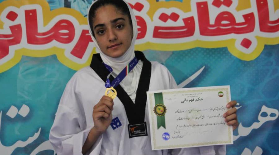 انا موسوی از ورزشکاران توانمند و مستعد باشگاه علوی ایلام